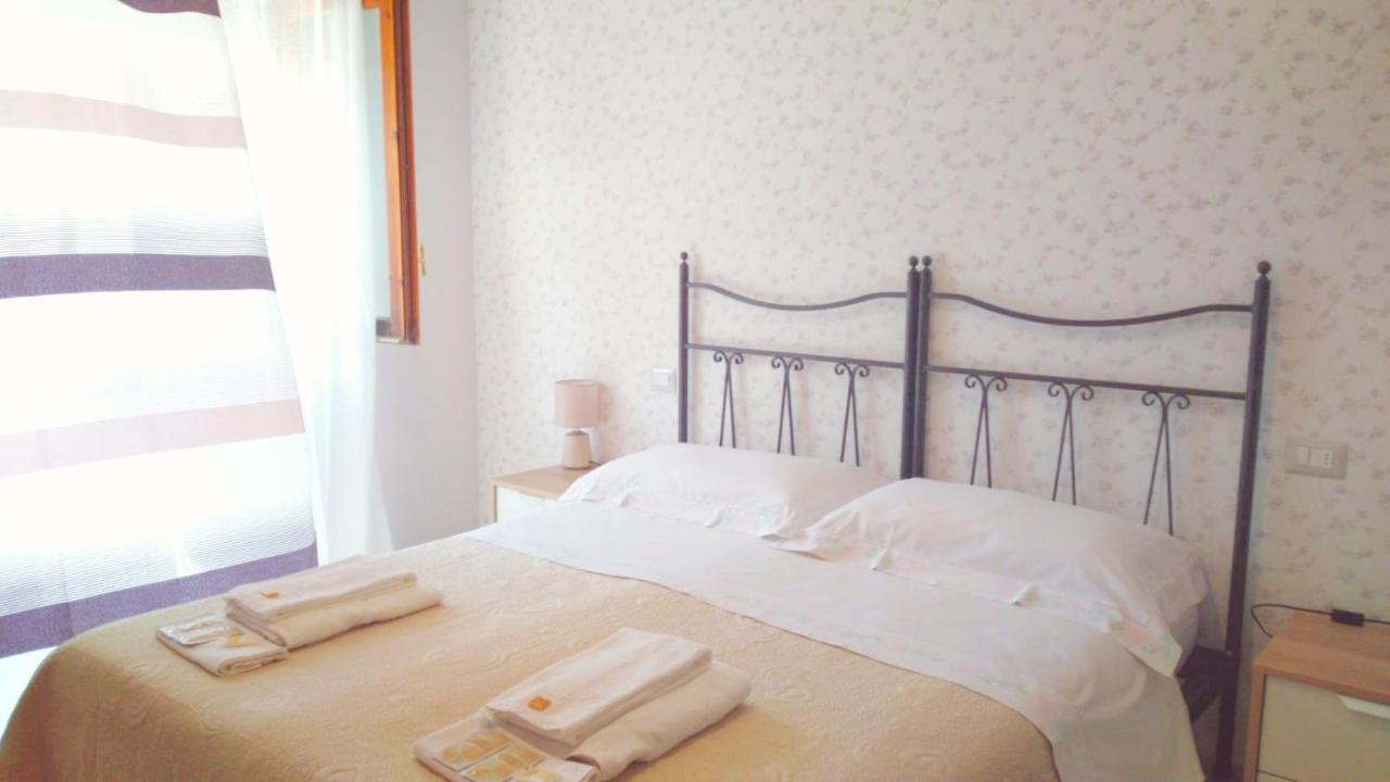 B&B Mariele บาโรนิสซี ภายนอก รูปภาพ