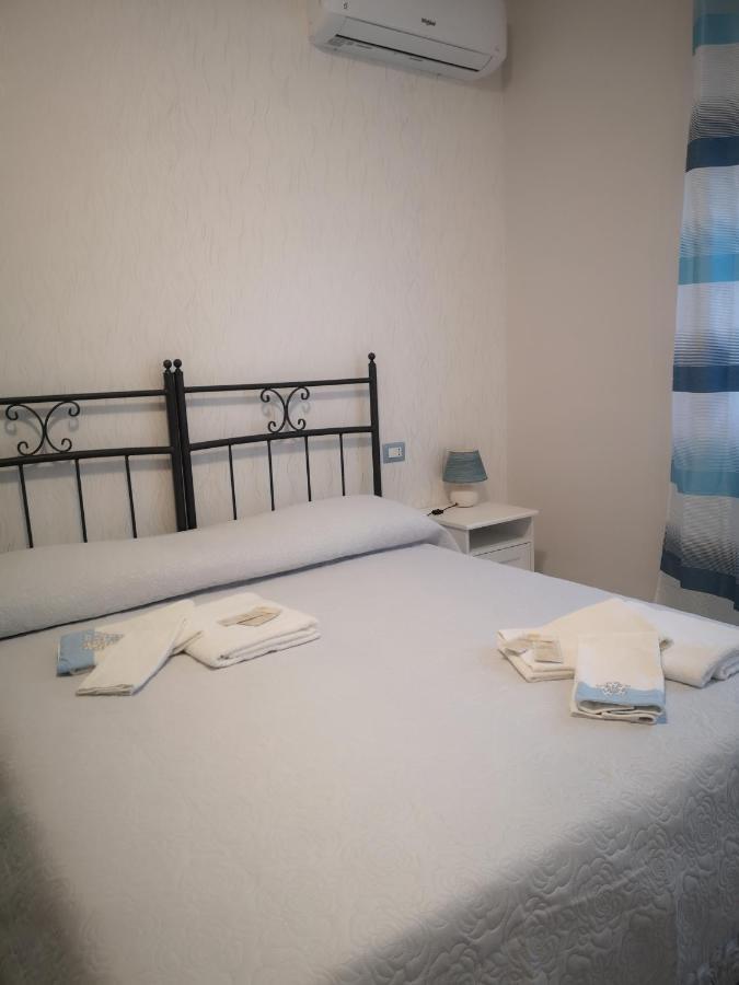 B&B Mariele บาโรนิสซี ภายนอก รูปภาพ